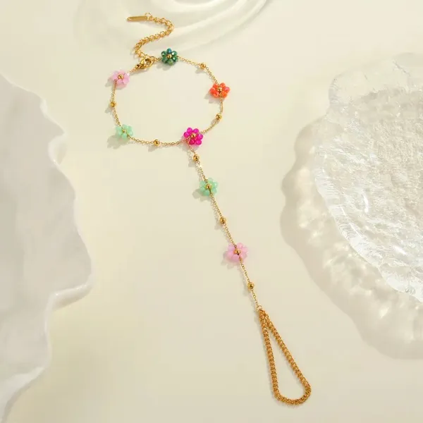Gold_Flower_Hand_Chain_For_Women